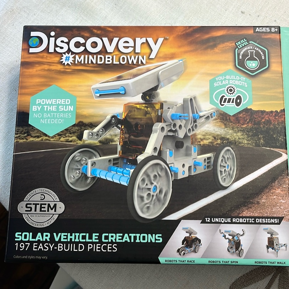 Discovery #Mindblown Solar Vehicle Creations STEM Toy for Kids 8+ - 197 Pieces!